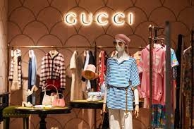 Gucci aceptará pagos con ApeCoin en Estados Unidos
