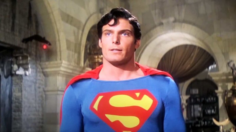 Warner Bros lanza Superman NFT Movie Experience